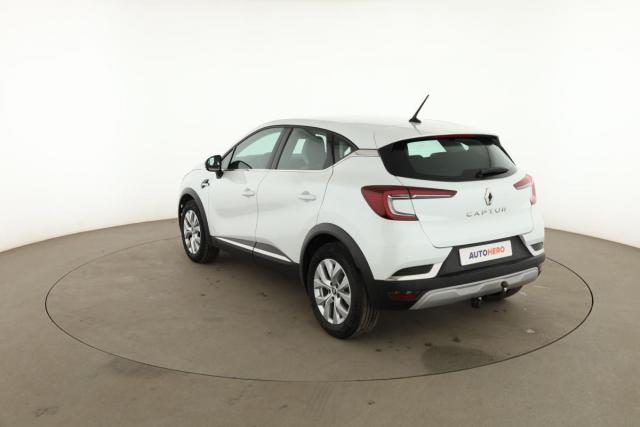 Renault Captur image 1