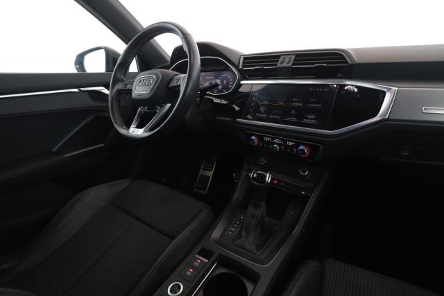 Audi Q3 image 1