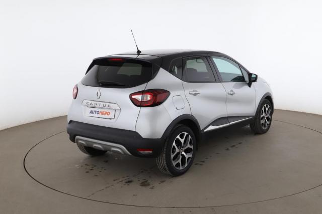 Renault Captur image 1