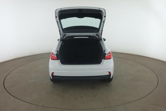 Audi A1 Sportback image 1