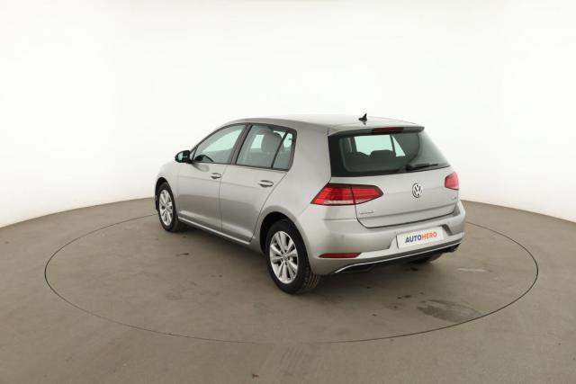 Volkswagen Golf image 5