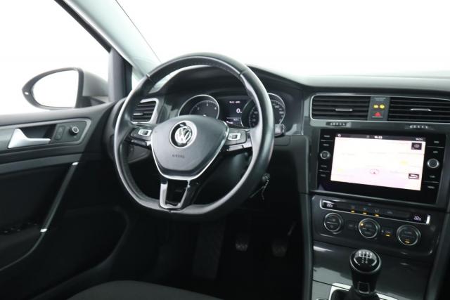 Volkswagen Golf image 1