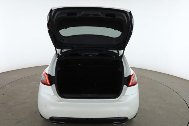 Peugeot 308 image 6