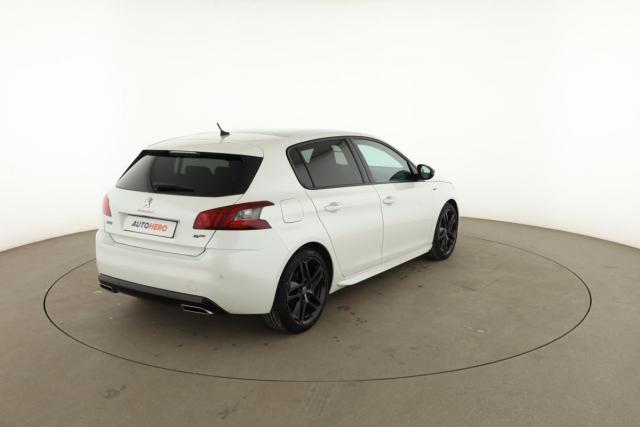 Peugeot 308 image 2