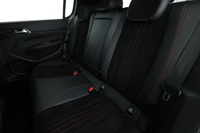 Peugeot 308 image 8