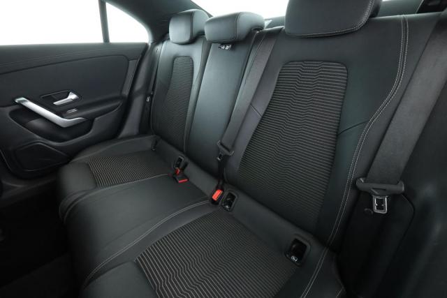 Mercedes Benz Cla image 2
