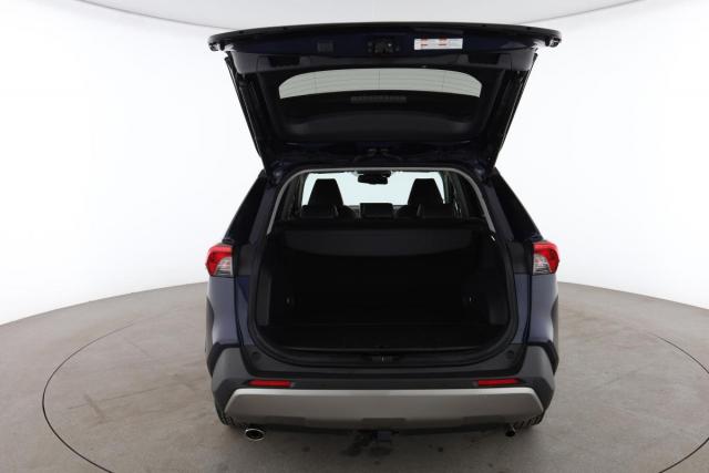 Toyota Rav4 image 3