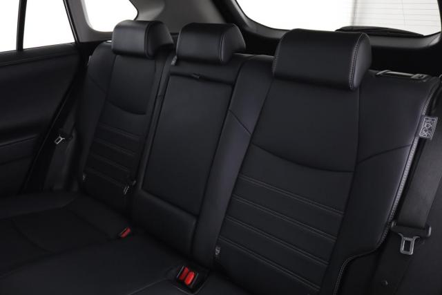 Toyota Rav4 image 5
