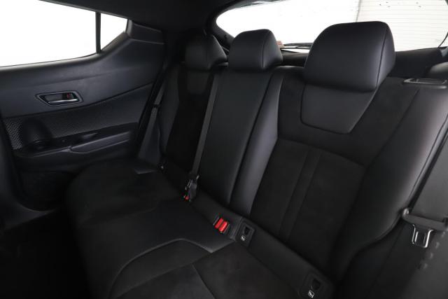 Toyota C-Hr image 3