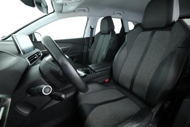Peugeot 3008 image 6