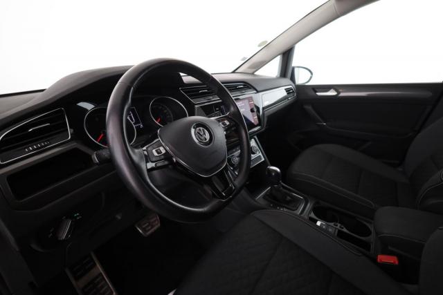 Volkswagen Touran image 5