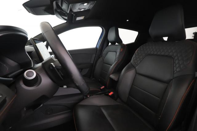 Renault Clio image 2