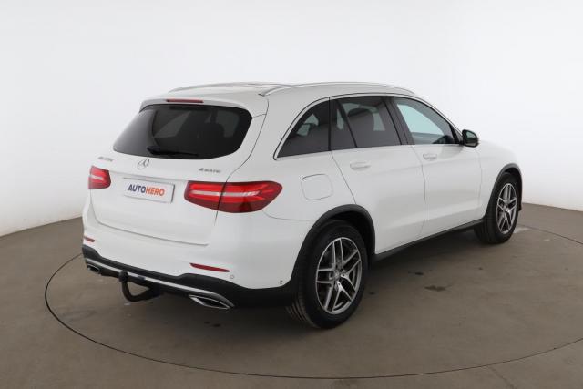 Mercedes Benz Glc image 9