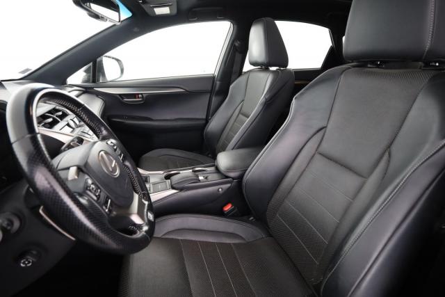 Lexus Nx image 2