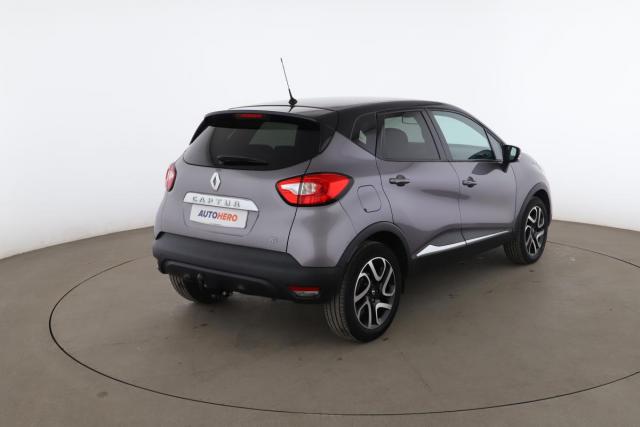 Renault Captur image 6