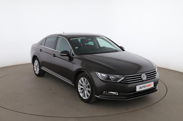 Volkswagen Passat image 2