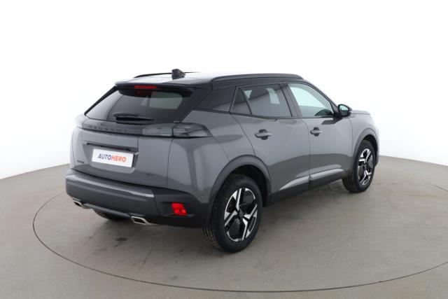 Peugeot 2008 image 2