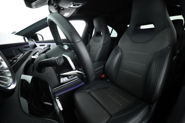 Mercedes Benz Cla image 6