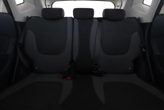 Renault Captur image 8