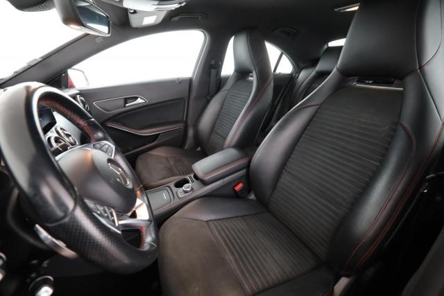 Mercedes Benz Cla image 5