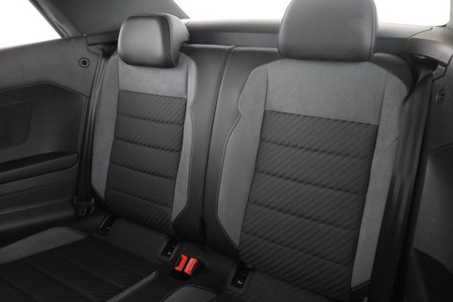 Volkswagen T-Roc image 9