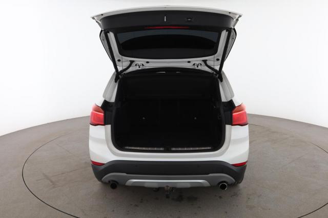 Bmw X1 image 1