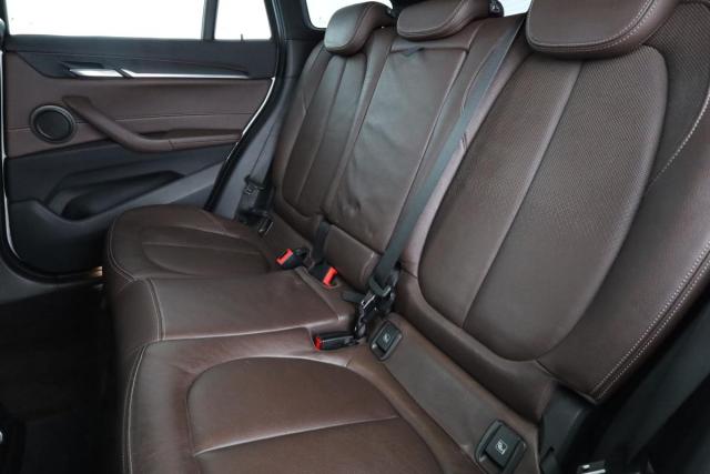 Bmw X1 image 2