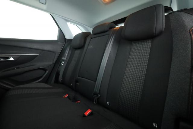 Peugeot 3008 image 4