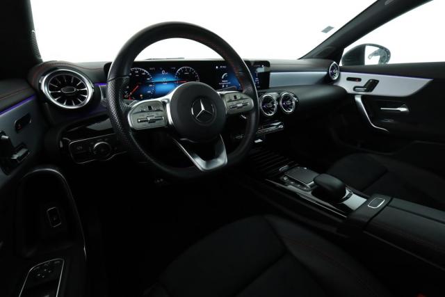 Mercedes Benz Cla Shooting Brake image 7