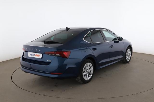 Skoda Octavia image 4