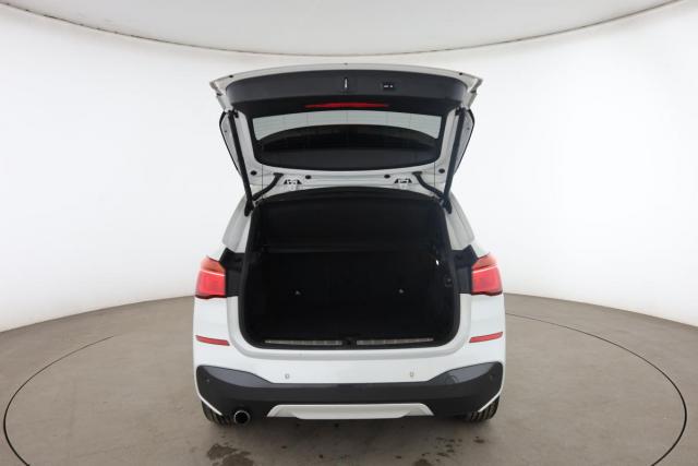 Bmw X1 image 9