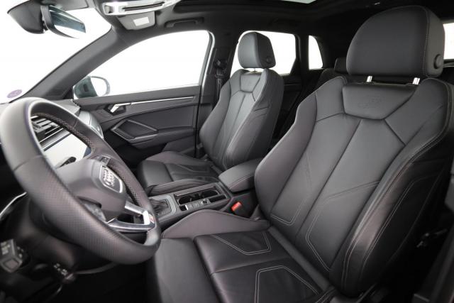 Audi Q3 image 1