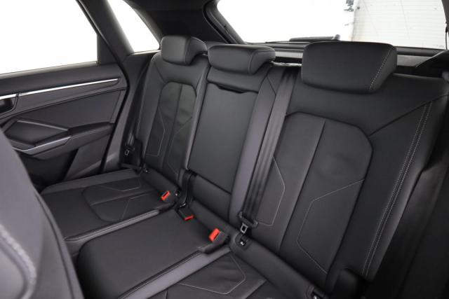 Audi Q3 image 7