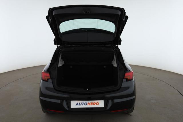 Opel Astra image 2