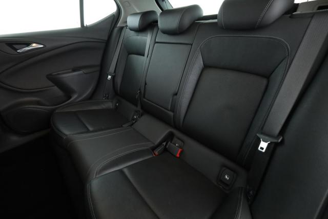Opel Astra image 7