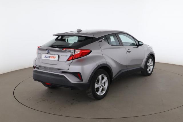 Toyota C-Hr image 3