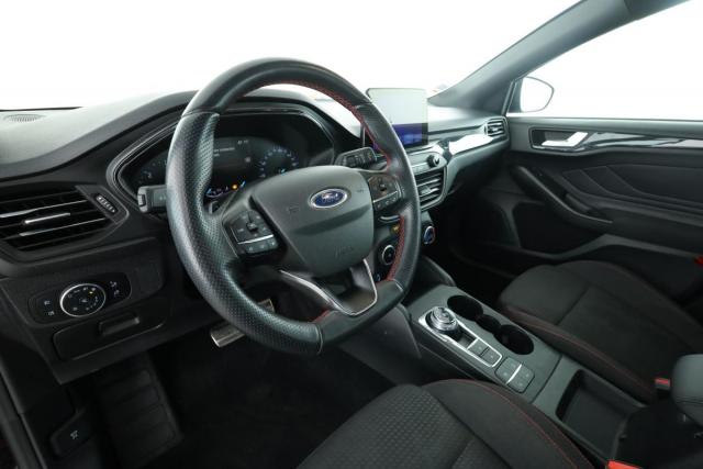 Ford Focus image 7