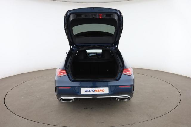 Mercedes Benz Cla Shooting Brake image 6