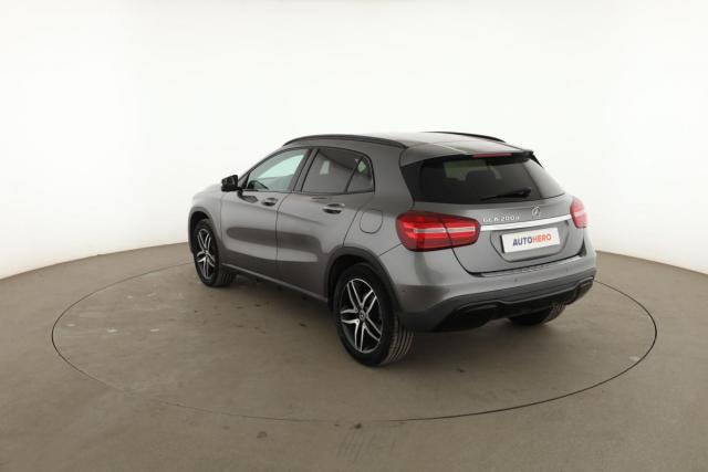 Mercedes Benz Gla image 6