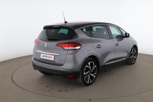 Renault Scénic image 1