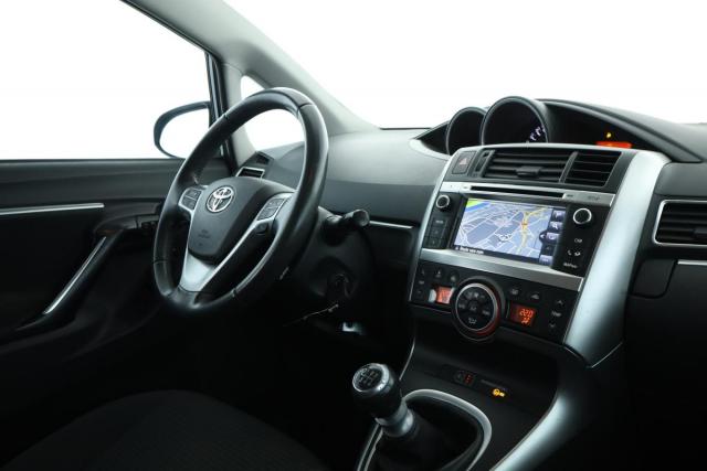 Toyota Verso image 3