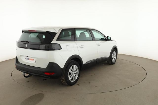 Peugeot 5008 image 5