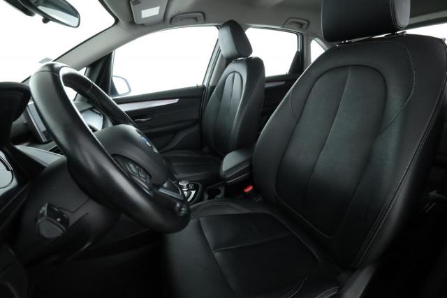 Bmw Serie 2 Active Tourer image 8