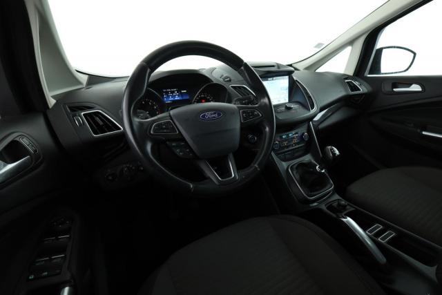 Ford C-Max image 1