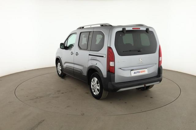 Peugeot Rifter image 1