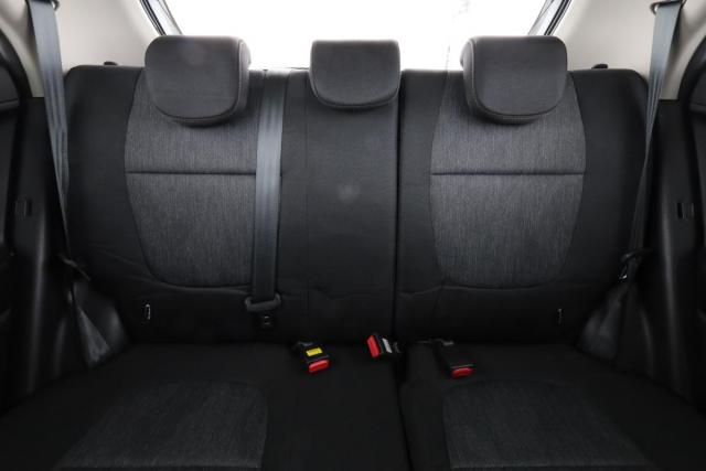 Kia Picanto image 3