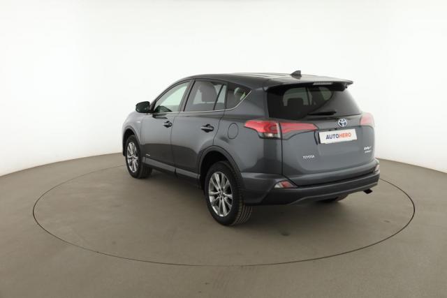 Toyota Rav4 image 9