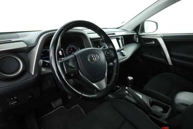 Toyota Rav4 image 5