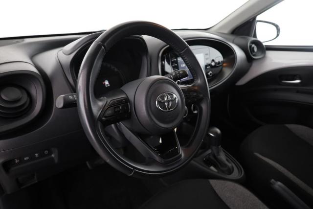 Toyota Aygo X image 3