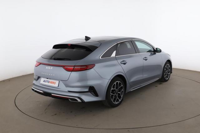Kia Proceed image 8